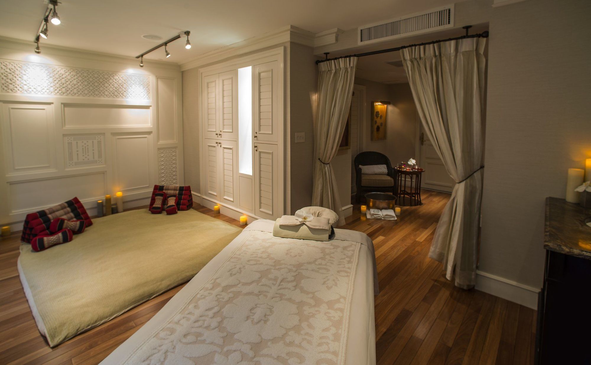 Hotel Plaza Athenee Nova York Exterior foto