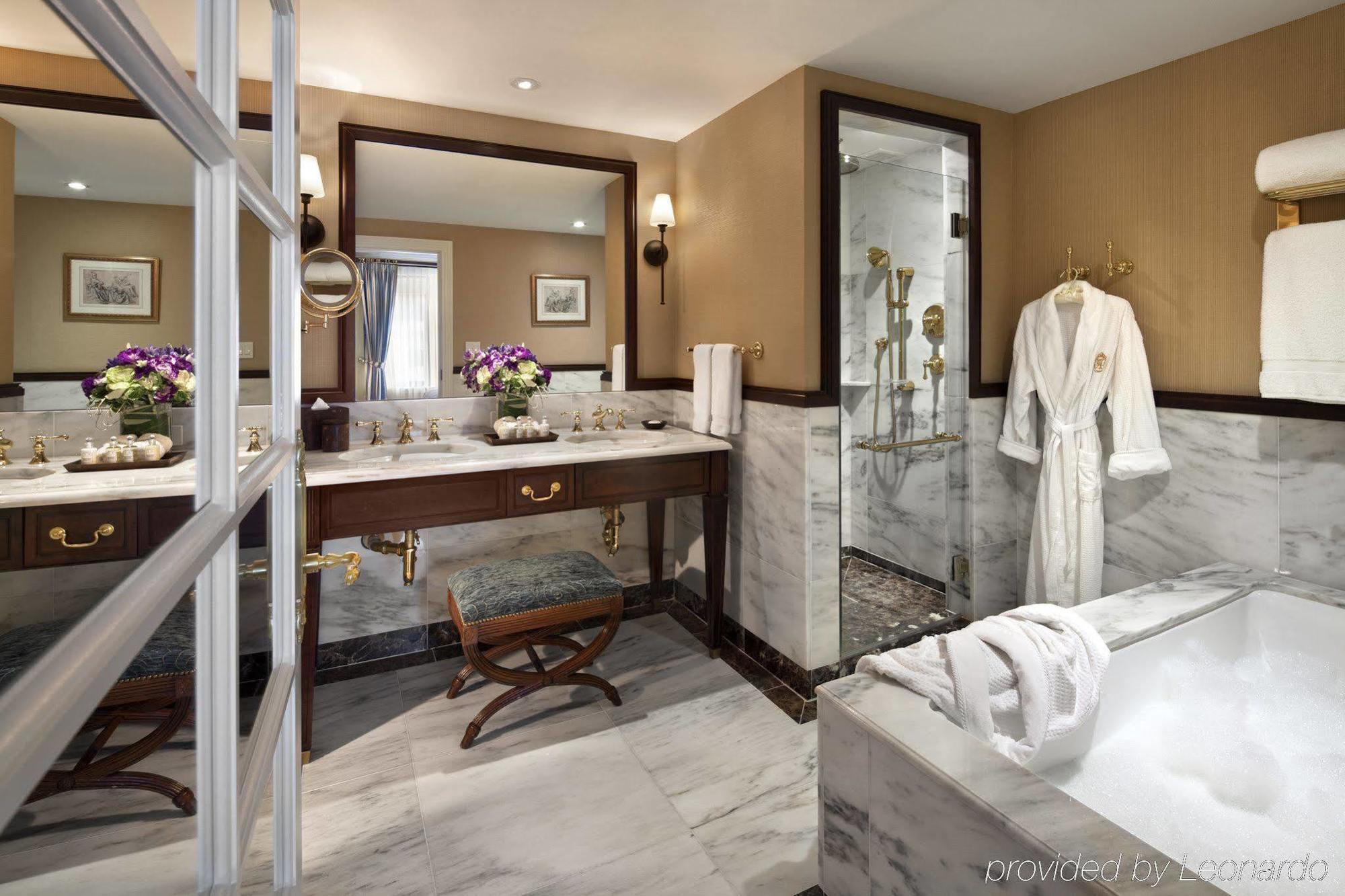 Hotel Plaza Athenee Nova York Quarto foto