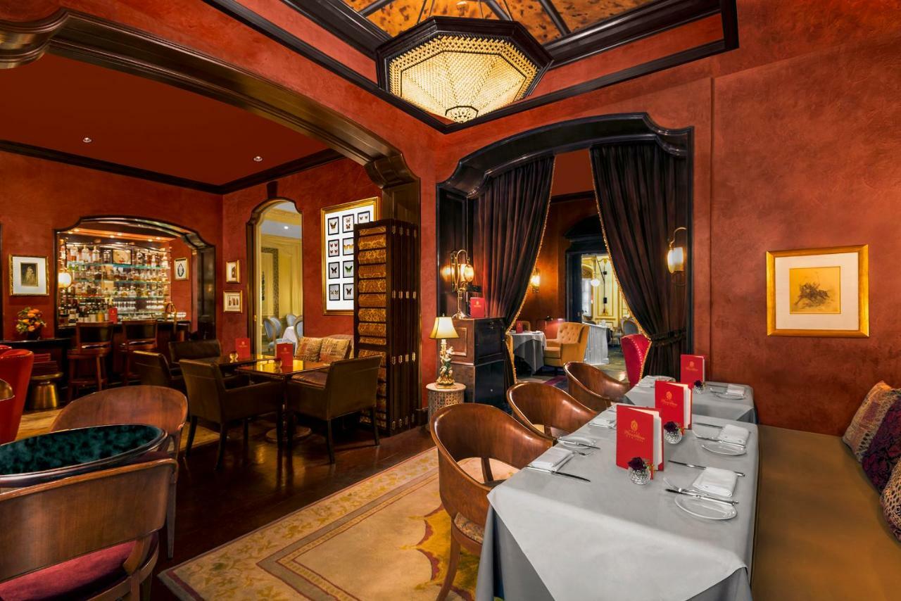 Hotel Plaza Athenee Nova York Exterior foto